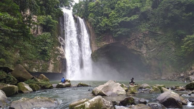 Air Terjun Katasa