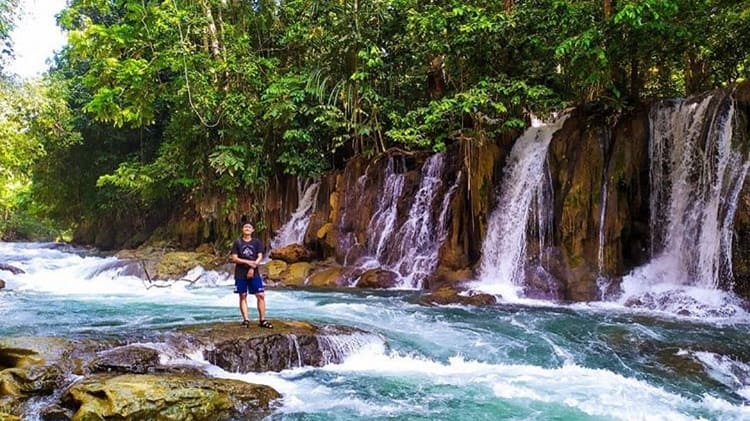 Air Terjun Tetewa