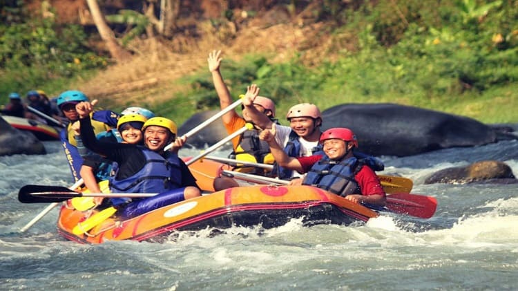 Arung Jeram Konto