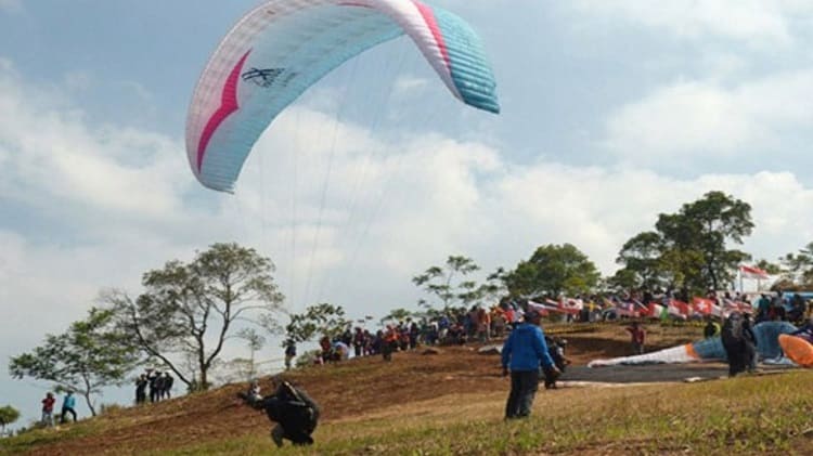 Batu Dua Gunung Lingga