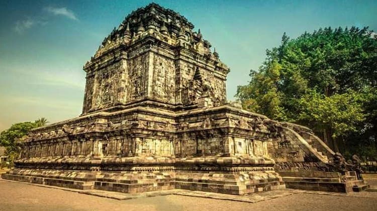 Candi Mendut