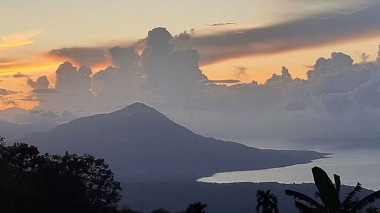 Gunung Ponco Ndeki