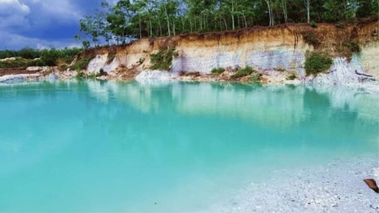 Kawah Biru