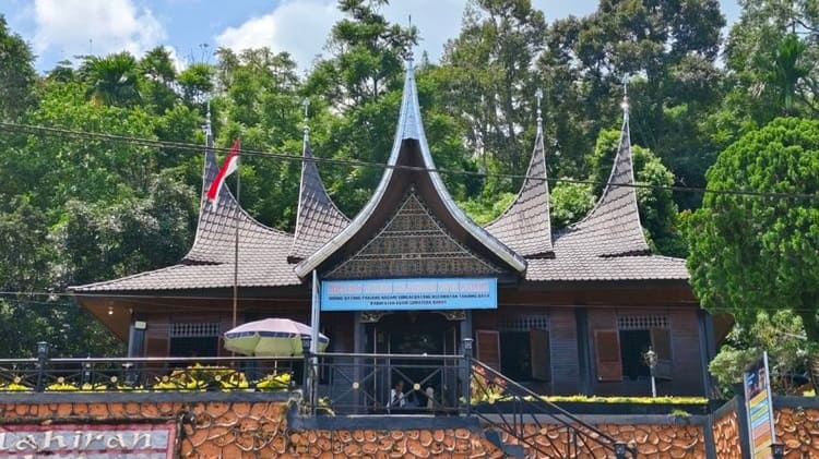 Museum Rumah Kelahiran Buya Hamka