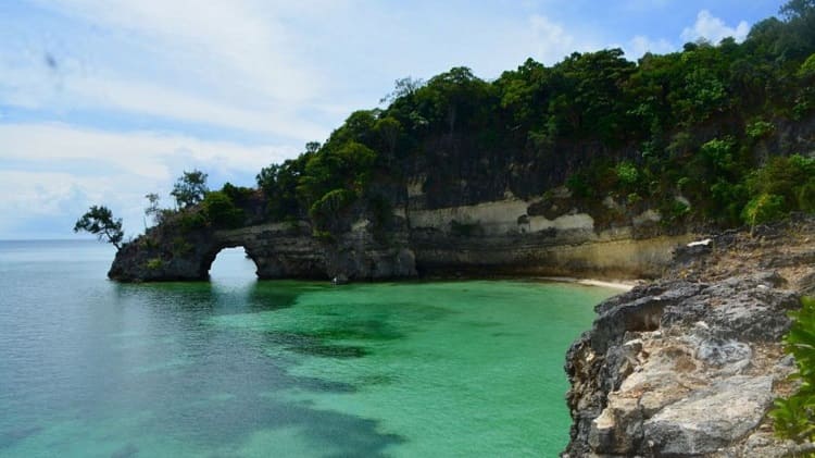 Pantai Batu Karapu