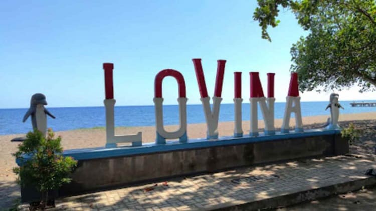 Pantai Lovina