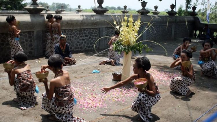 Petilasan Sri Aji Jayabaya