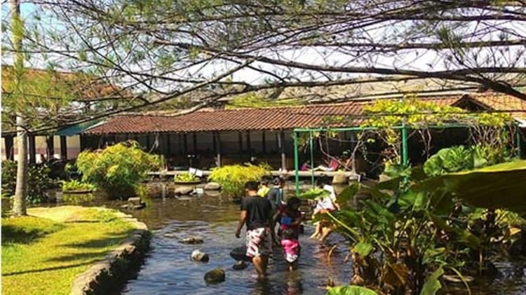 Taman Air Tlatar Boyolali