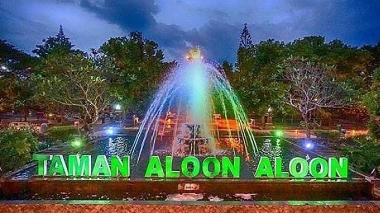 Taman Aloon-Aloon