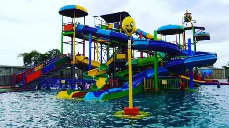 Waterboom Pesona Modern