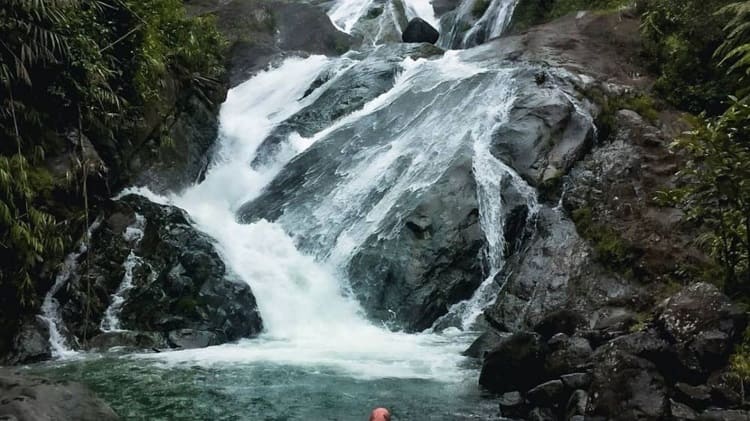 Air Terjun Sarambu Massiang