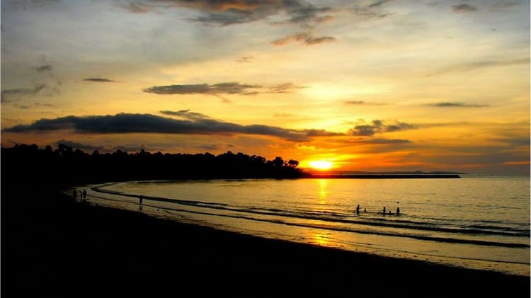 Pantai Lasiana