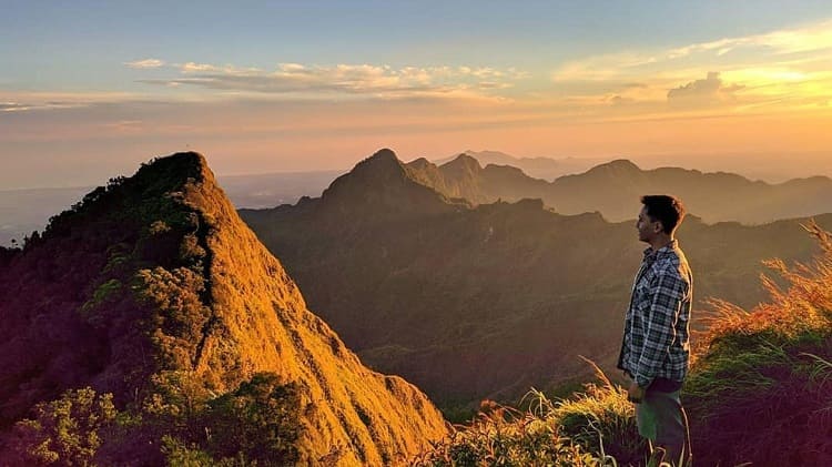 Puncak Natas Angin, Gunung Muria